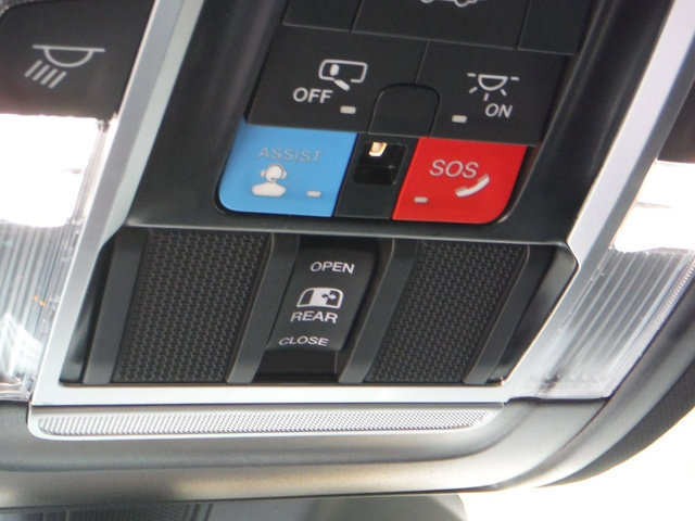 New 2027 RAM 1500 4x4 Crew Cab image 40