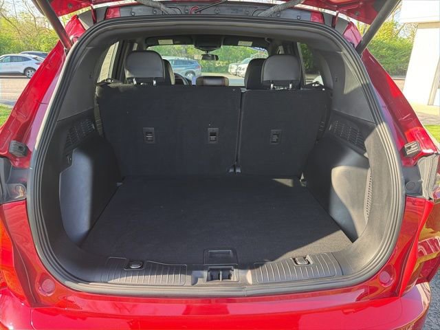 Used 2023 Ford Escape ST-Line w/ Tech Pack #1 AWD/4WD image 11