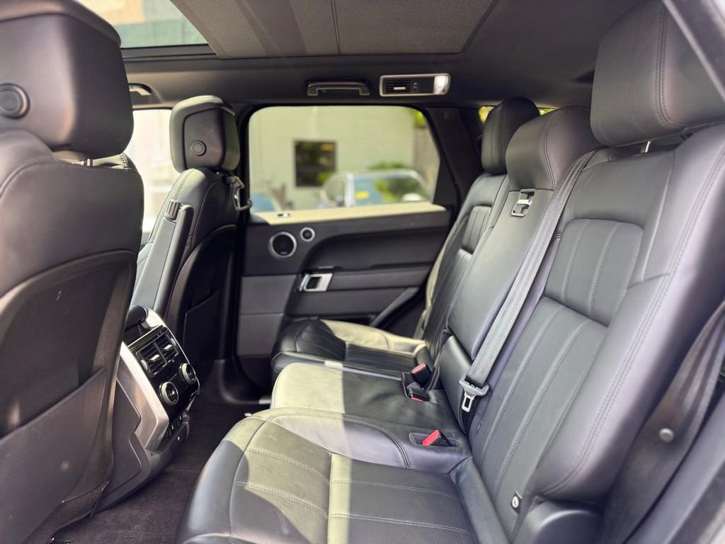 Used 2019 Land Rover Range Rover Sport Supercharged AWD/4WD image 20