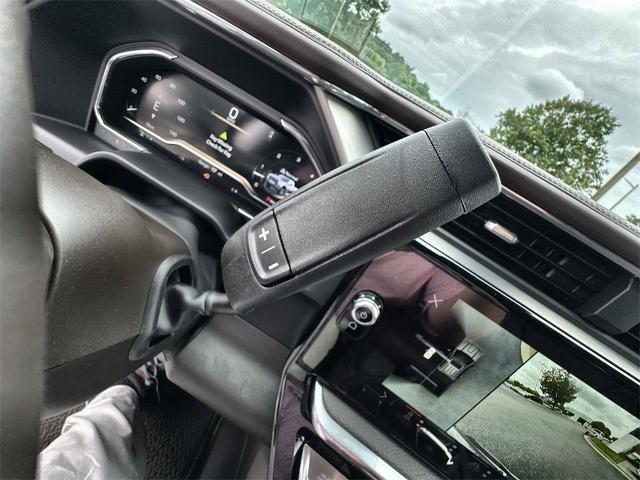 New 2024 GMC Sierra 2500 Denali w/ Denali Reserve Package image 15