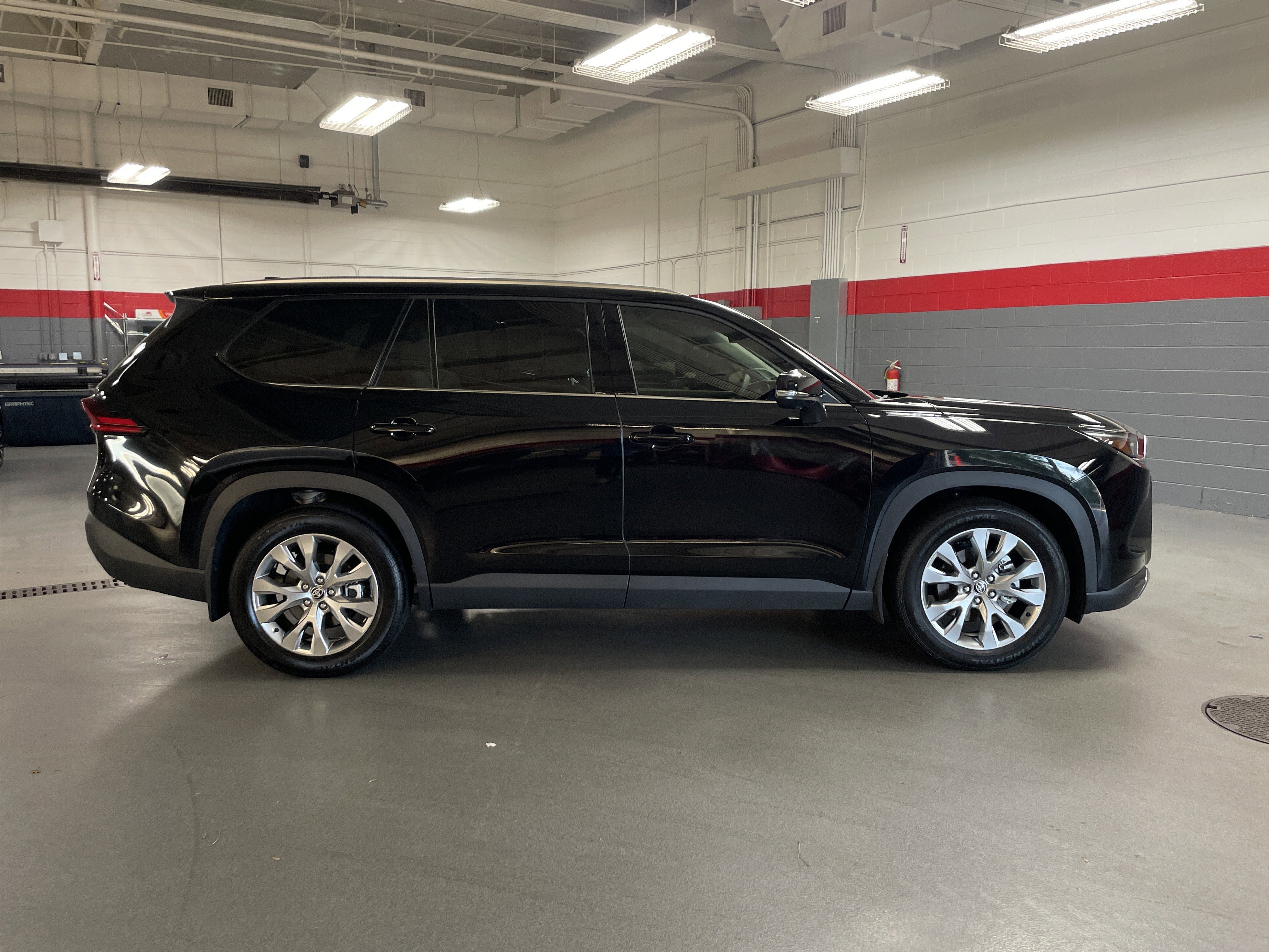Certified 2026 Toyota Grand Highlander FWD image 11
