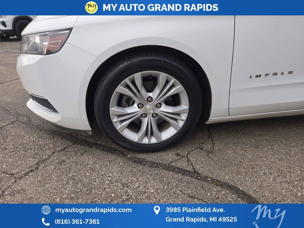 Used 2014 Chevrolet Impala LT w/ Convenience Package image 44