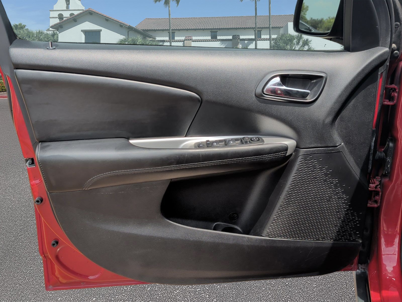 Used 2019 Dodge Journey SE FWD image 8