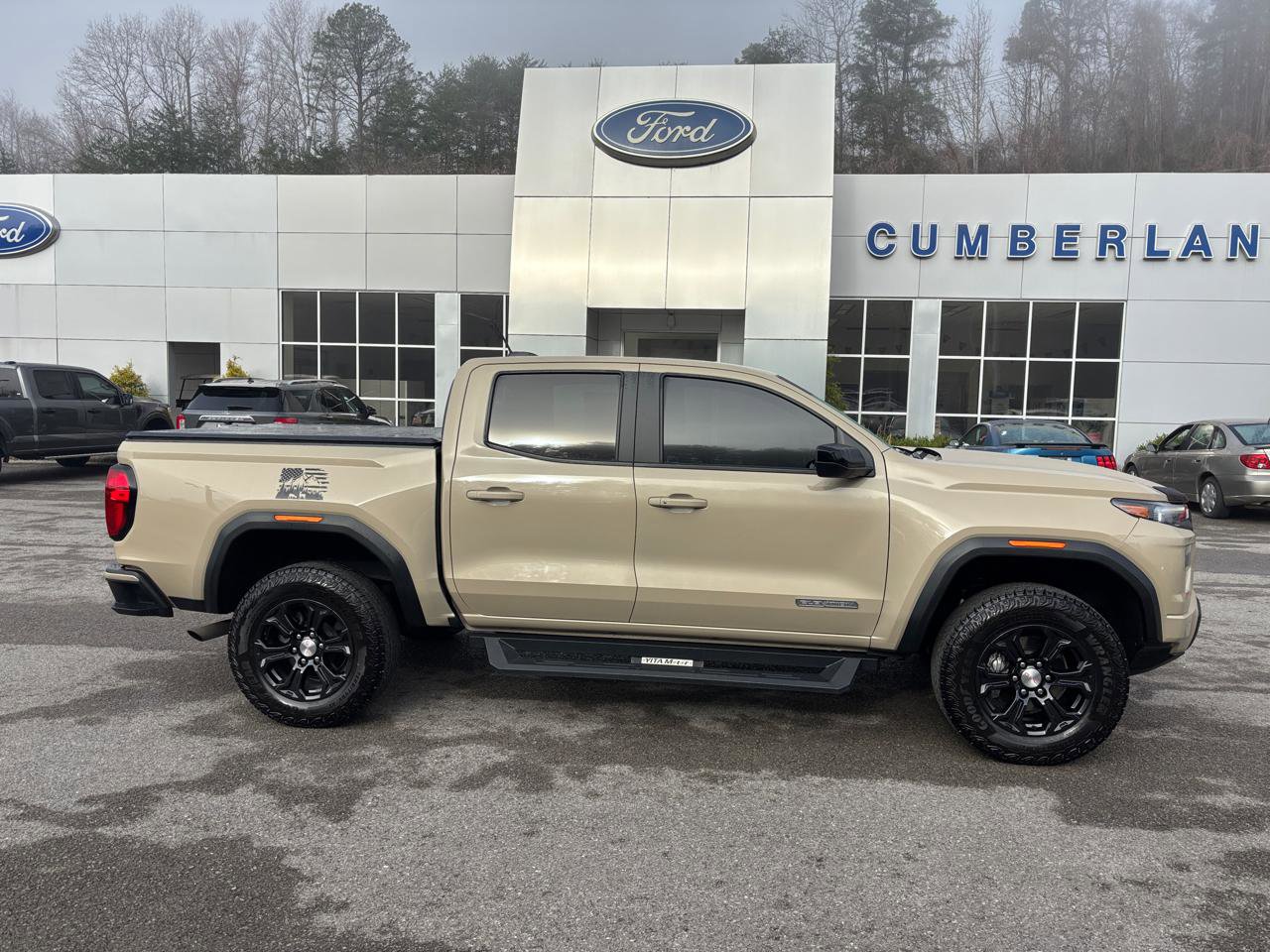 Used 2024 GMC Canyon Elevation w/ Convenience Package image 7