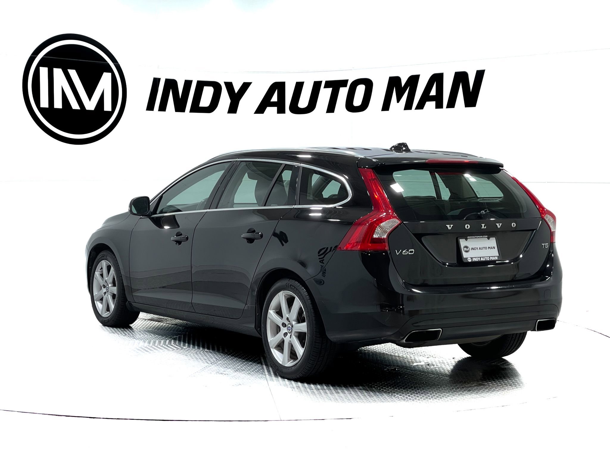 Used 2016 Volvo V60 T5 Premier image 6
