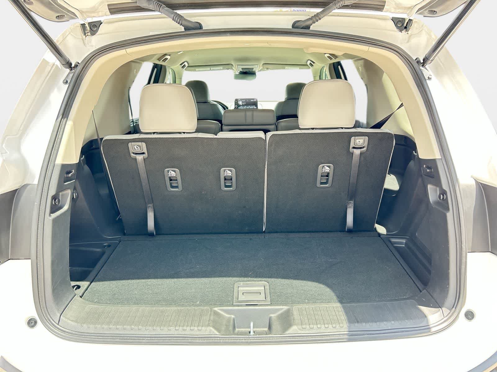 Used 2025 Honda Pilot EX-L image 9