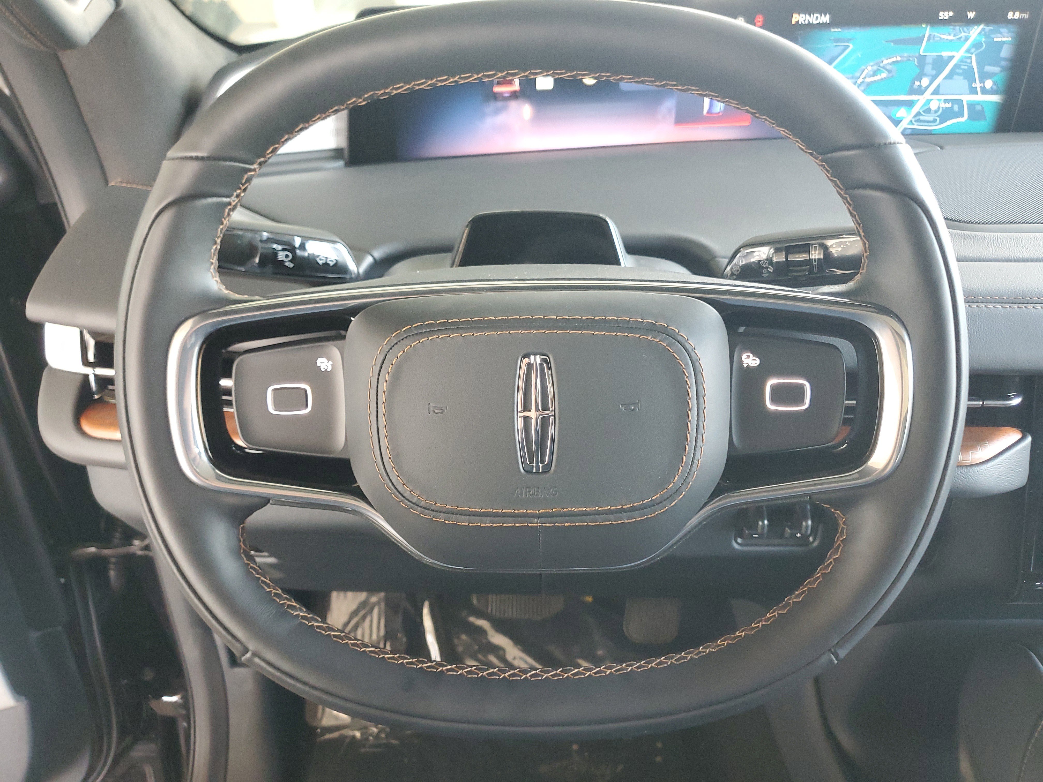 New 2026 Lincoln Navigator L Black Label AWD/4WD image 16