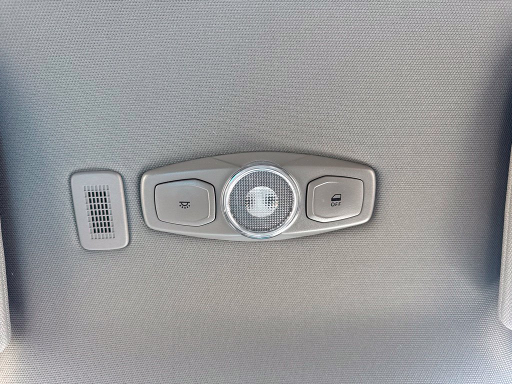 Used 2018 Ford F150 XL w/ Equipment Group 101A Mid AWD/4WD image 19