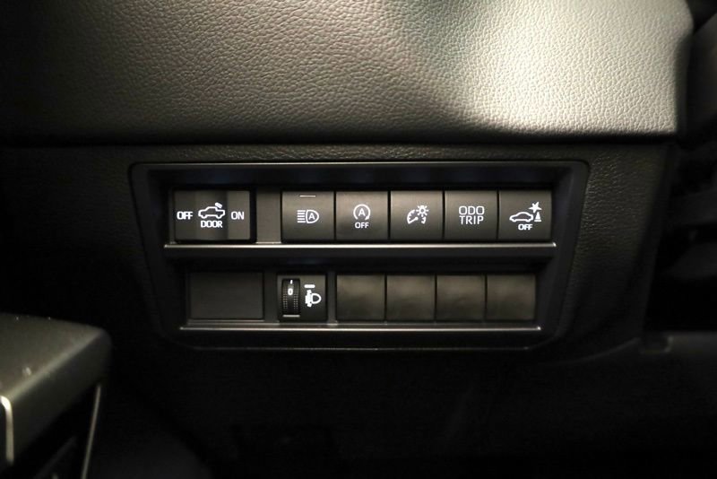 Certified 2026 Toyota Tundra Limited image 29