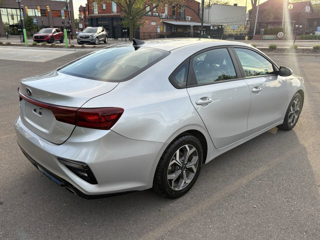 Used 2021 Kia Forte LXS image 11