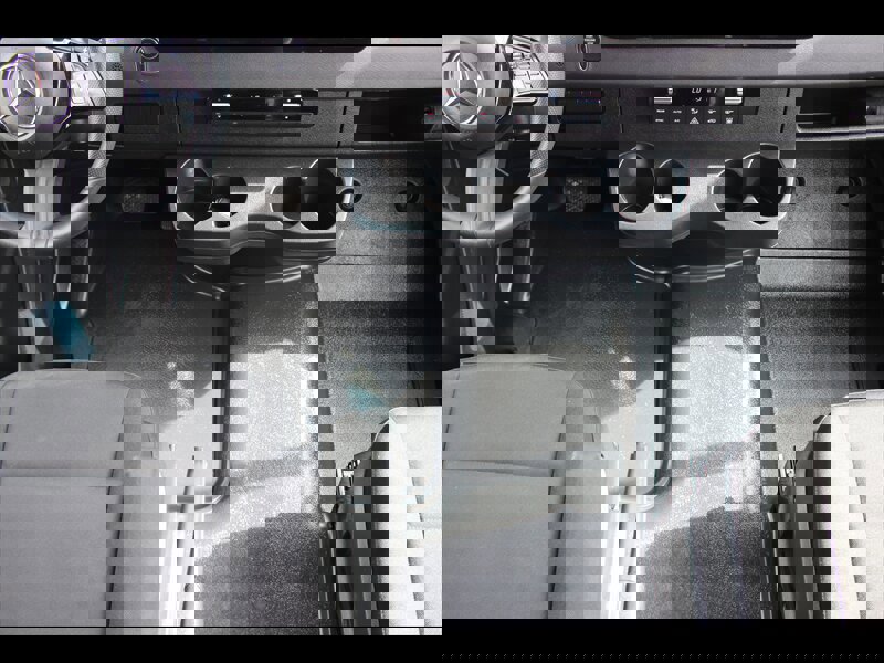 Used 2025 Mercedes-Benz Sprinter 2500 image 23