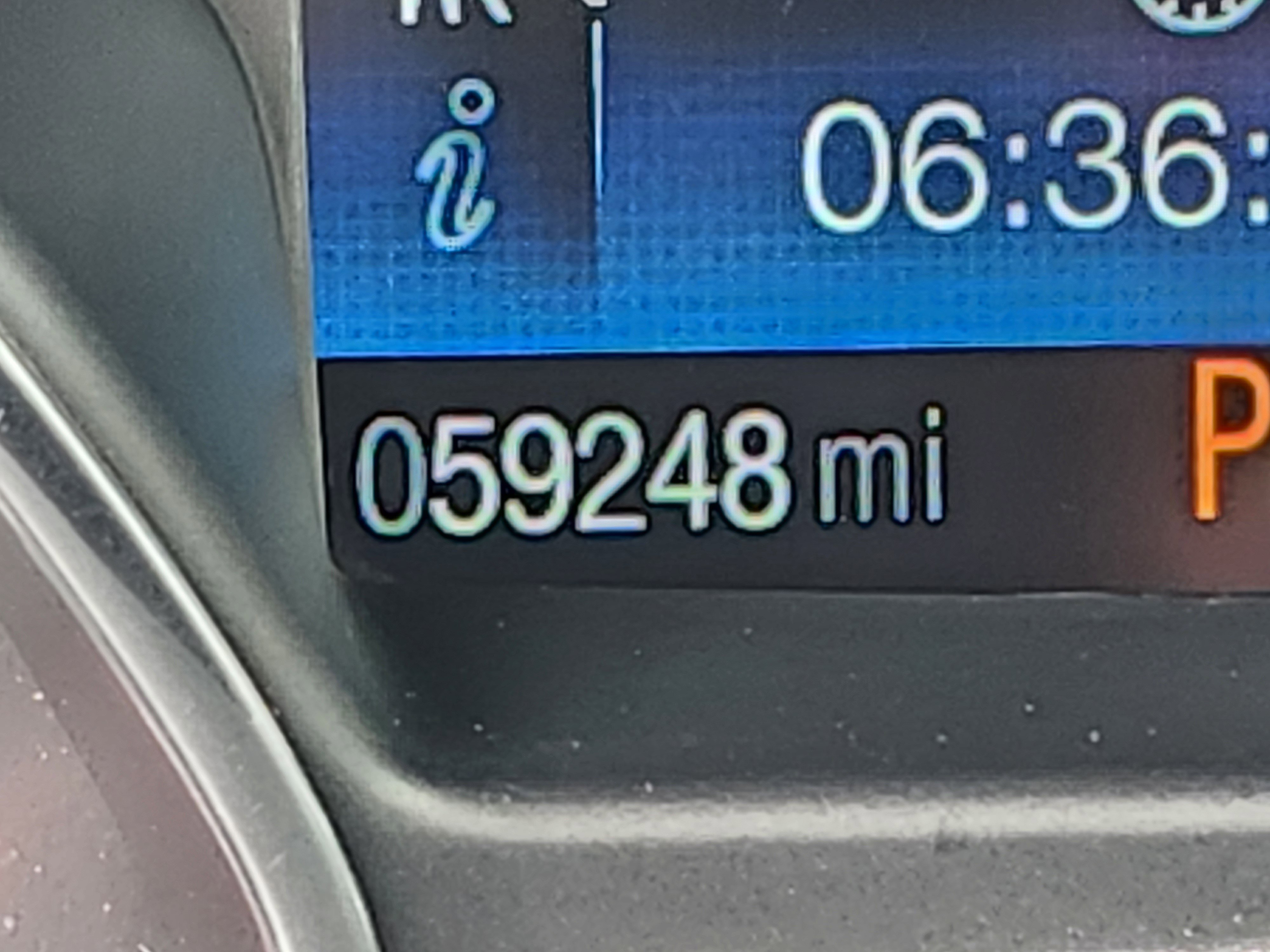 Used 2019 Ford Escape Titanium image 12