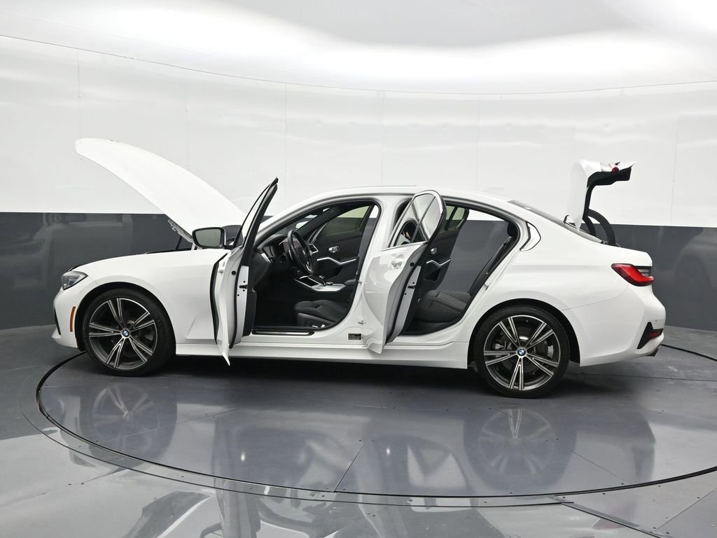 Used 2021 BMW 330i Sedan w/ Convenience Package image 33