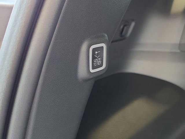 New 2026 Jeep Cherokee Limited AWD/4WD image 8