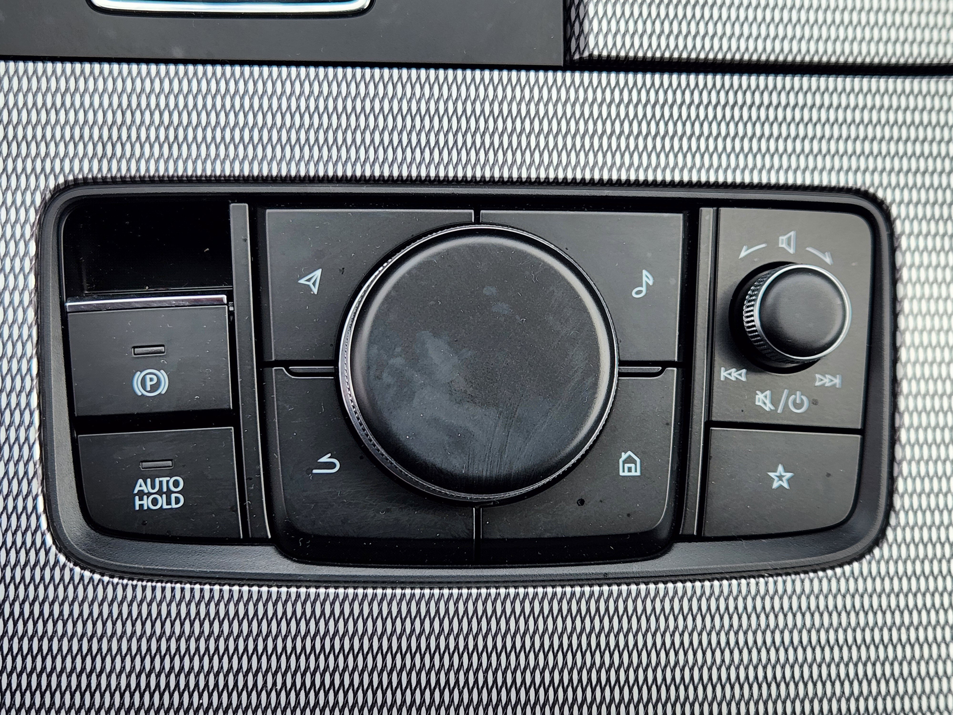 Certified 2024 MAZDA CX-90 Plug-In Hybrid w/ Preferred AWD/4WD image 24