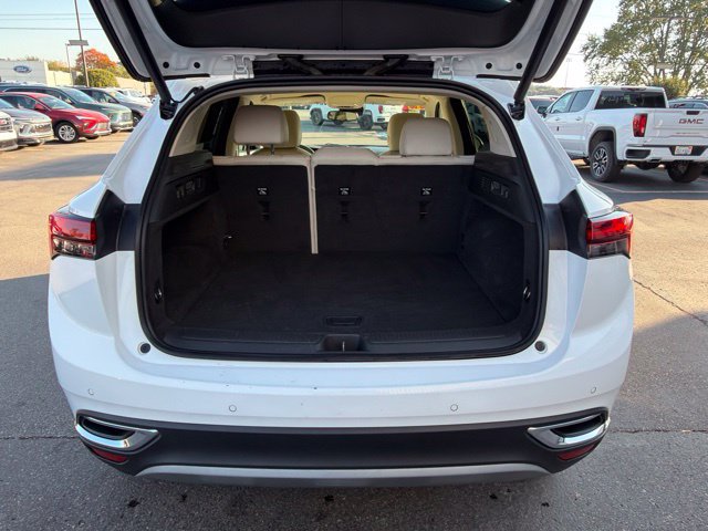 Certified 2022 Buick Envision Essence w/ Safety Package AWD/4WD image 26