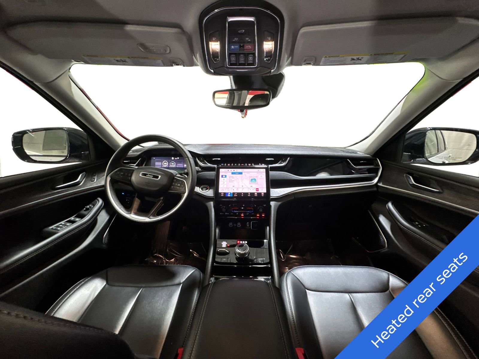 Used 2023 Jeep Grand Cherokee 4WD 4xe image 14