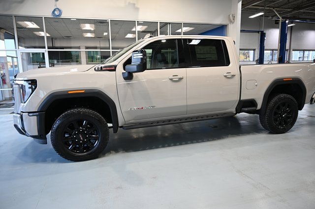 New 2026 GMC Sierra 2500 AT4 w/ AT4 Premium Plus Package image 10