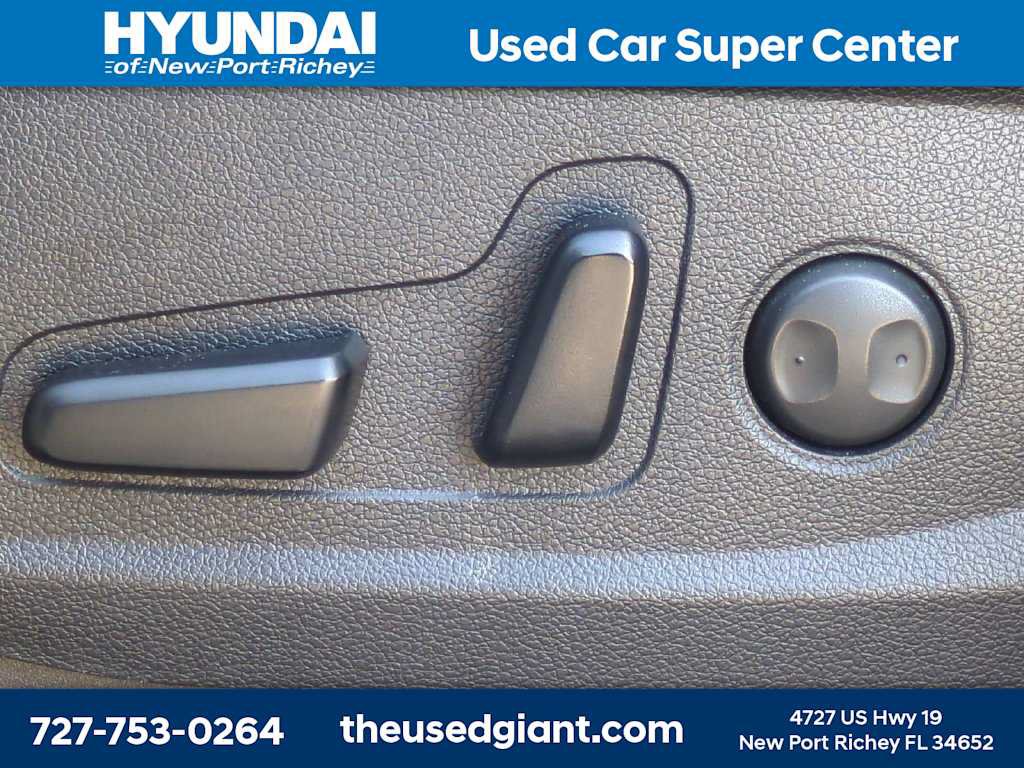Used 2021 Hyundai Palisade SEL FWD image 22