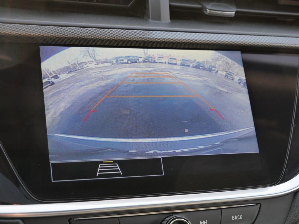 Used 2022 Buick Encore GX Essence w/ Experience Buick Package image 31