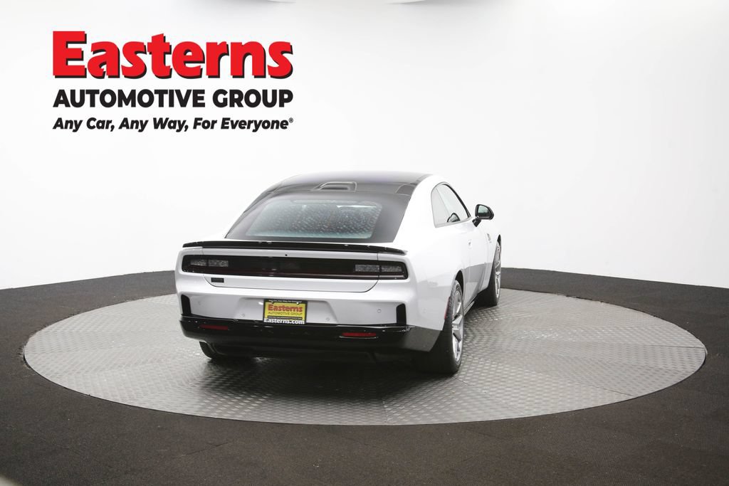 Used 2024 Dodge Charger Daytona Scat Pack w/ Plus Group AWD/4WD image 40