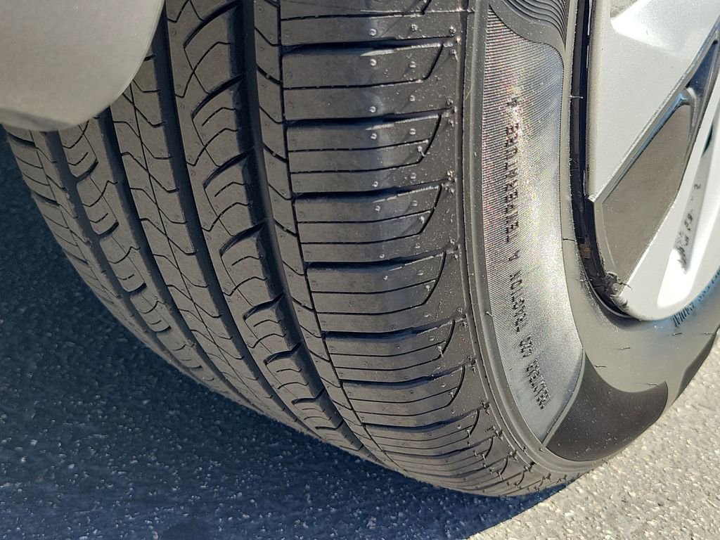Used 2024 Nissan Altima 2.5 S FWD image 29