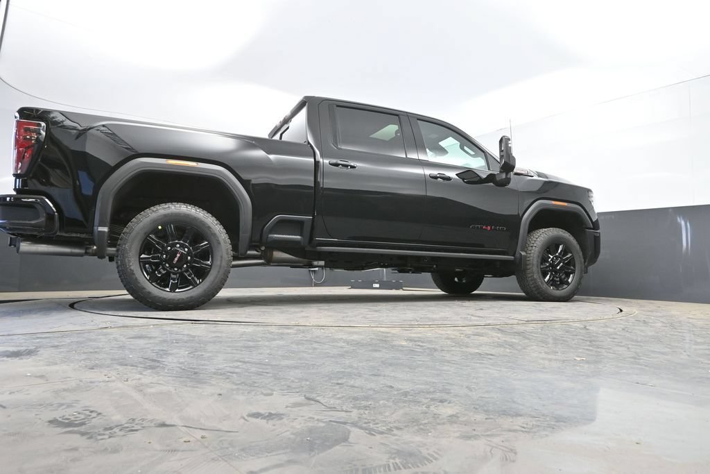 New 2026 GMC Sierra 2500 AT4 w/ AT4 Premium Plus Package AWD/4WD image 45
