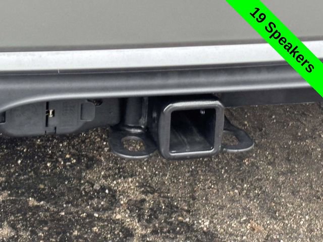 Used 2024 Chrysler Pacifica Pinnacle w/ Trailer Tow Group image 44