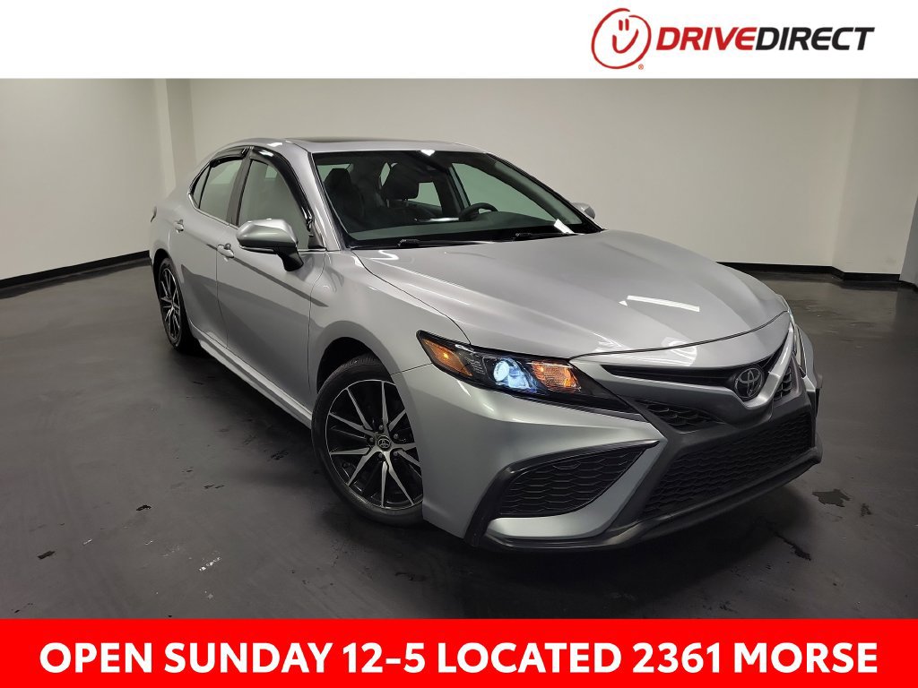 Used 2024 Toyota Camry SE w/ Convenience Package