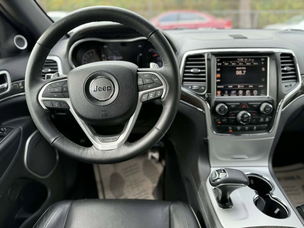 Used 2015 Jeep Grand Cherokee High Altitude RWD image 14