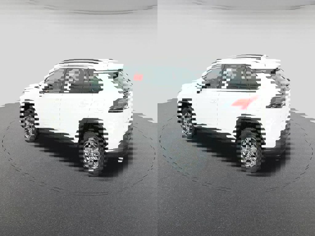 New 2025 Toyota RAV4 XLE image 4