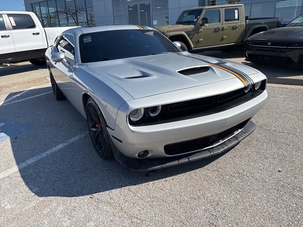 Used 2023 Dodge Challenger GT w/ Plus Package image 7