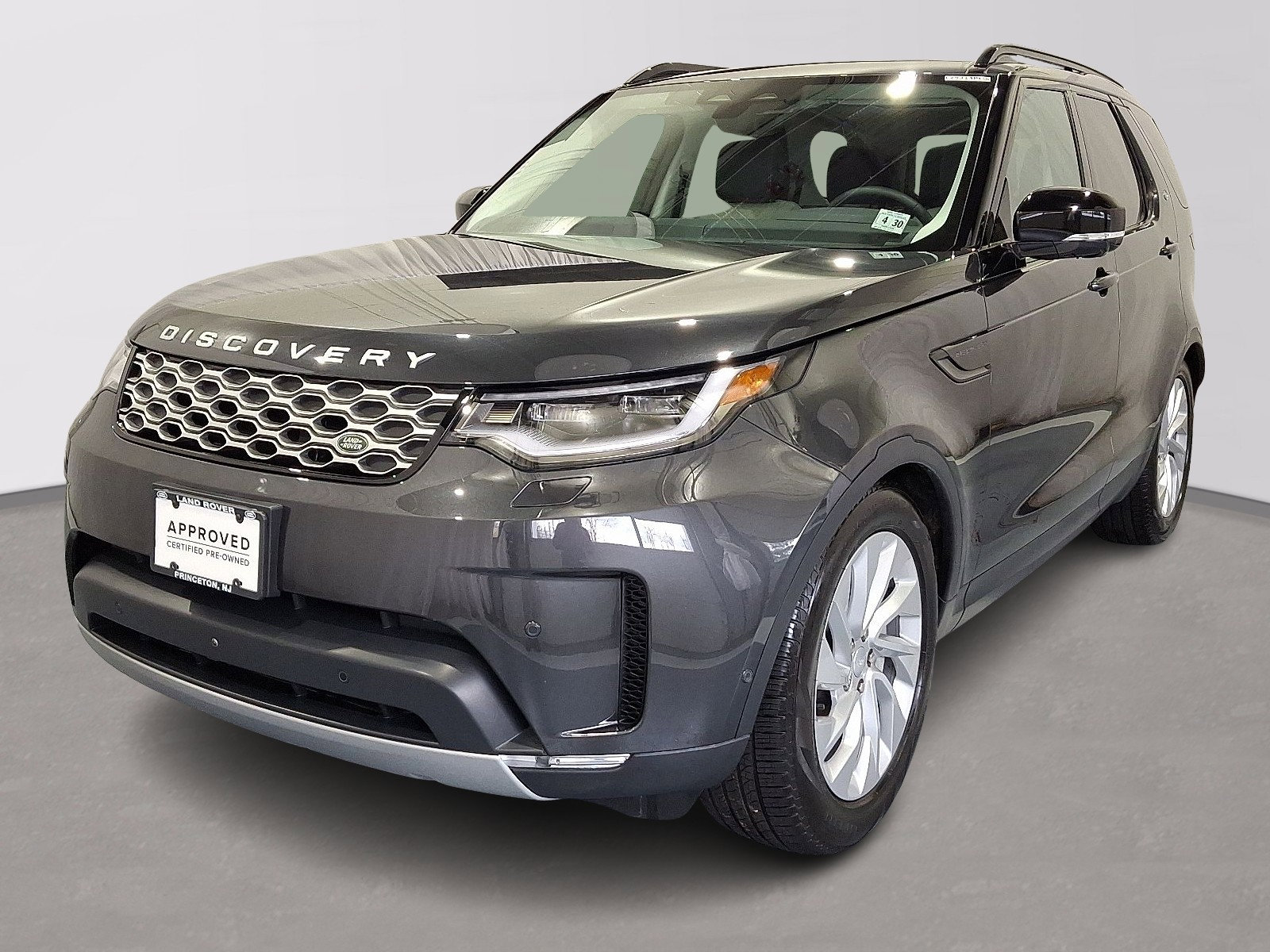 Certified 2025 Land Rover Discovery S