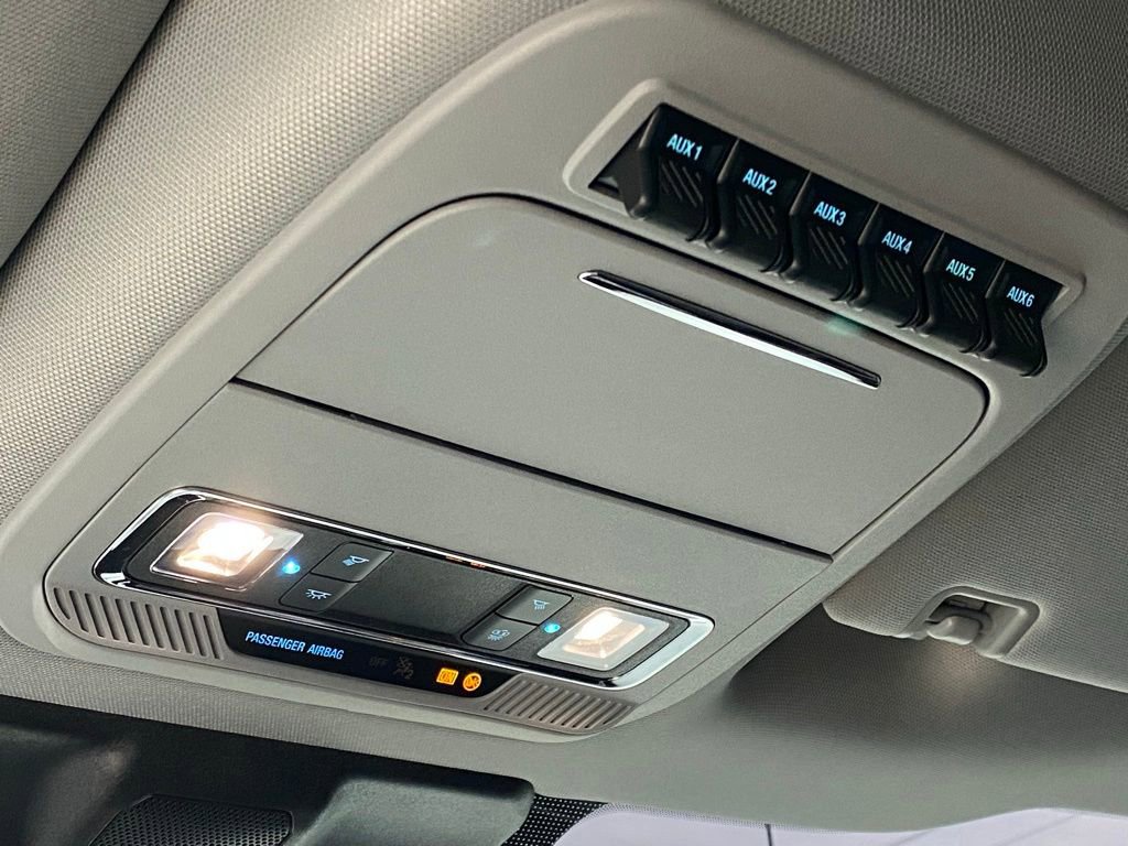 Used 2025 Ford F250 Lariat w/ Chrome Package image 20