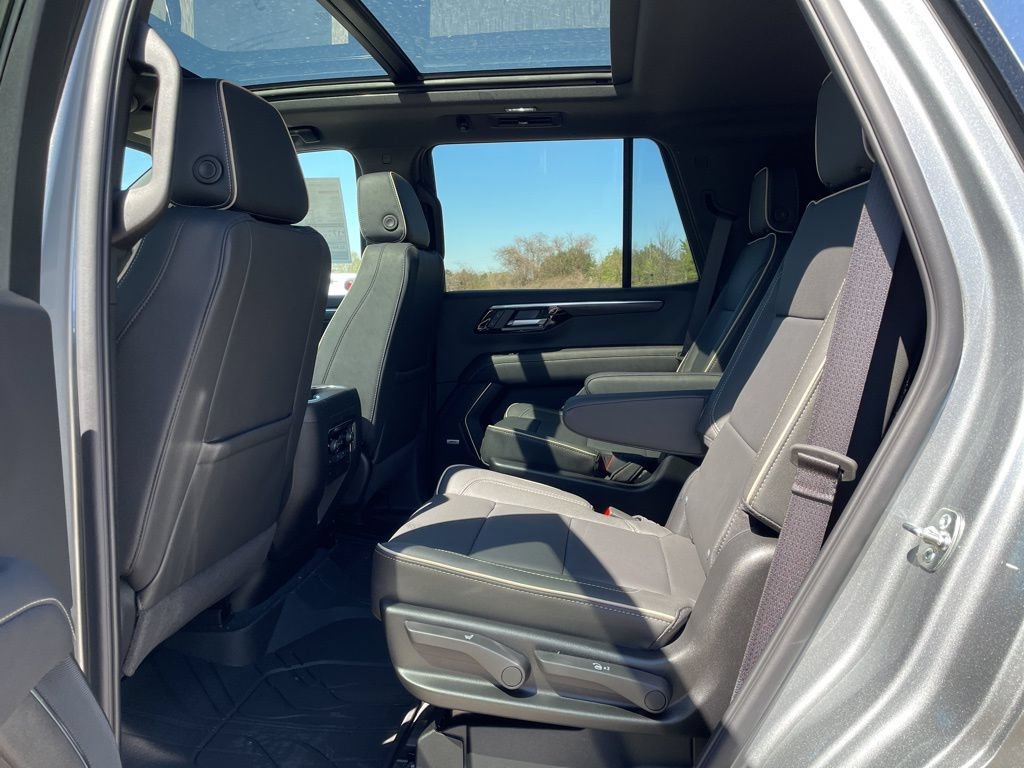 New 2026 Chevrolet Tahoe Premier w/ Sun And Tow Package AWD/4WD image 35