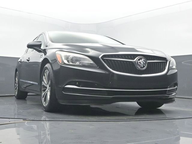 Used 2017 Buick LaCrosse Preferred image 24