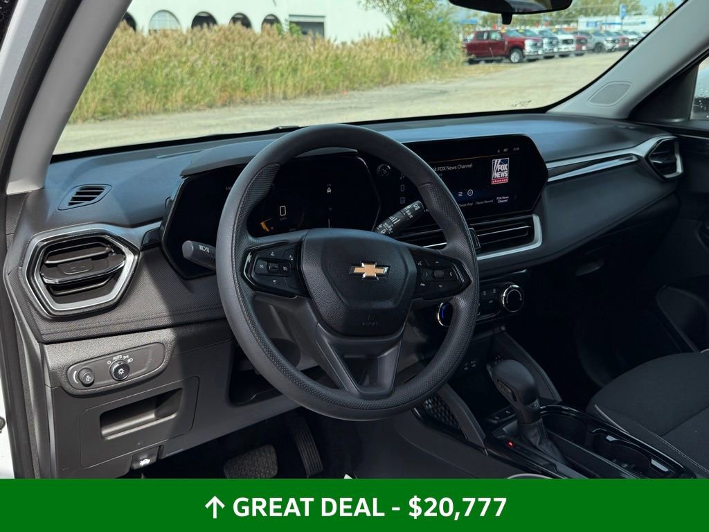Used 2024 Chevrolet TrailBlazer LT w/ Driver Confidence Package image 39