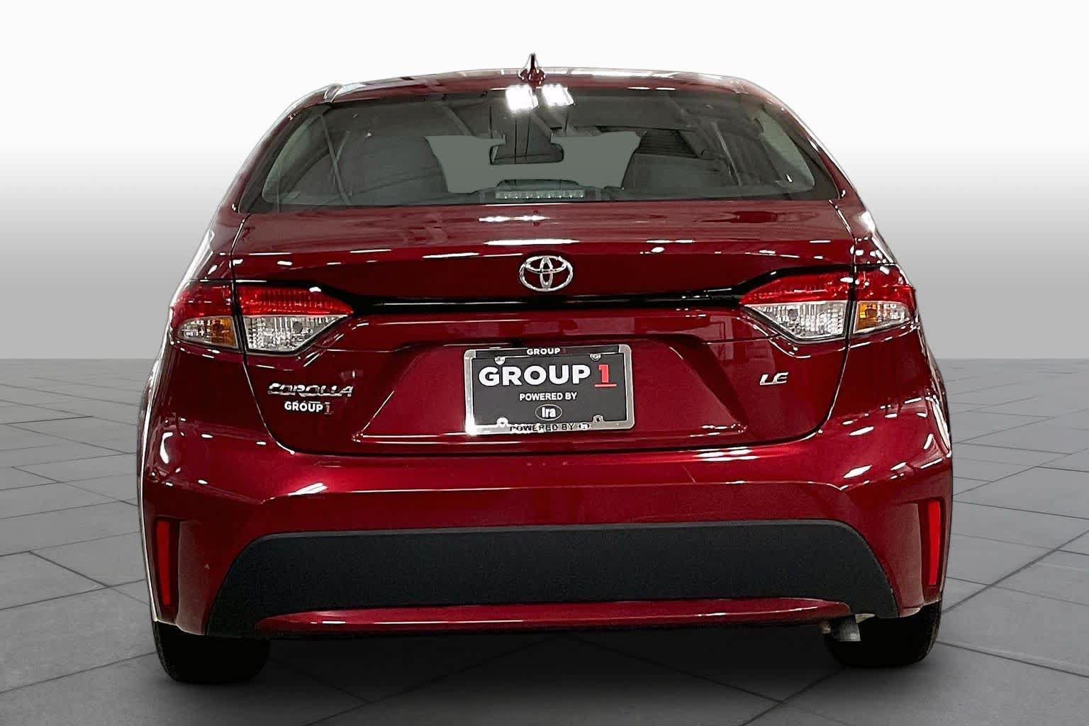 Used 2022 Toyota Corolla LE FWD image 5
