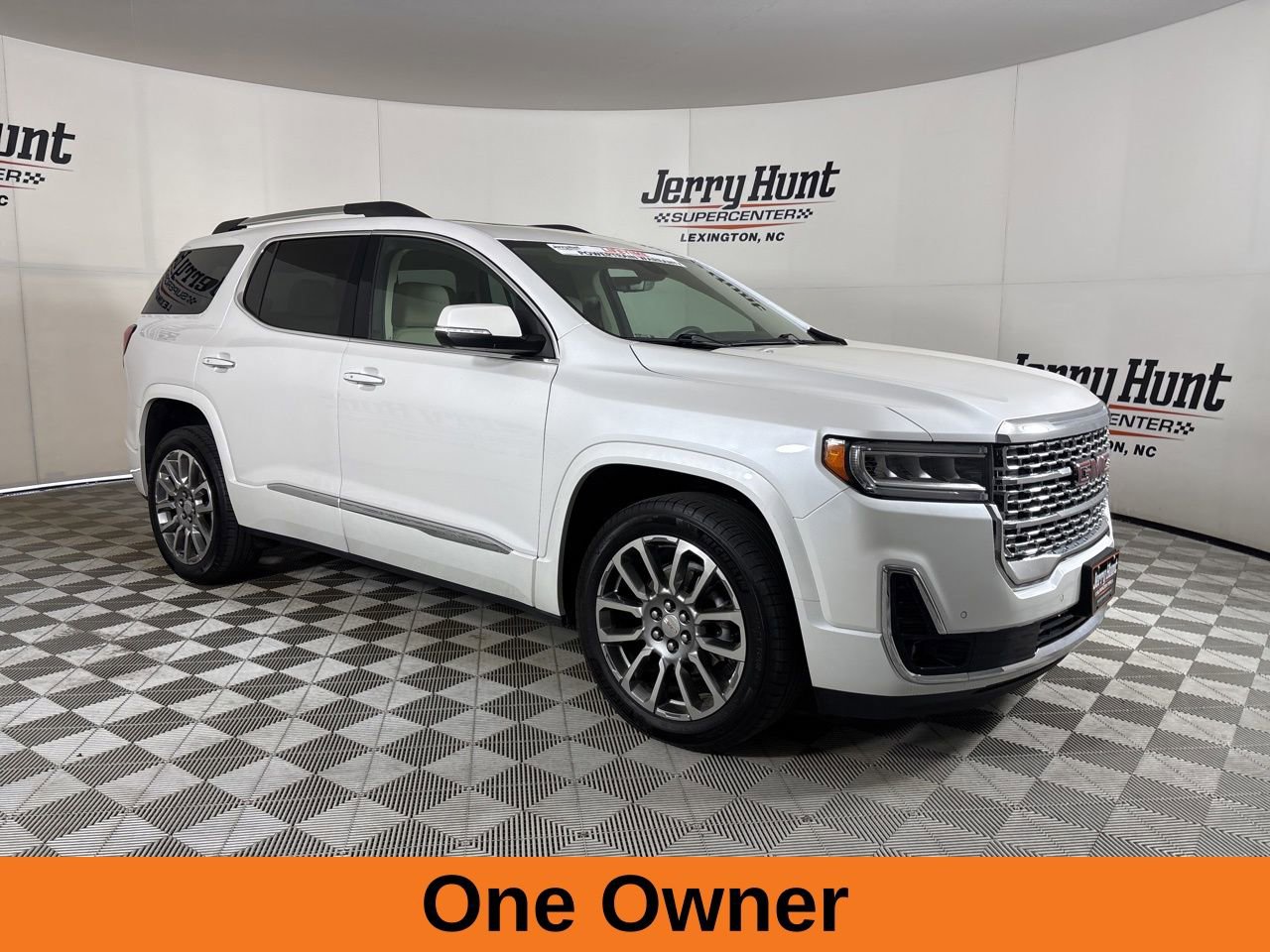 Used 2023 GMC Acadia Denali w/ Denali Ultimate Package image 4