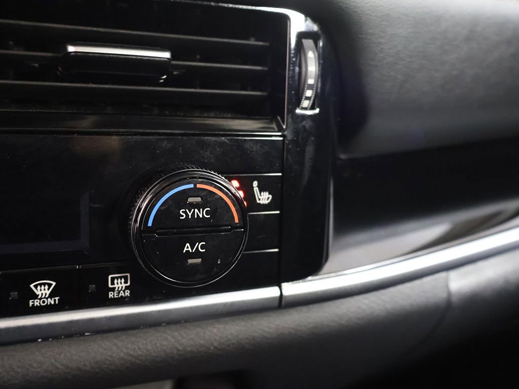 Used 2023 Nissan Rogue SL w/ SL Premium Package image 52