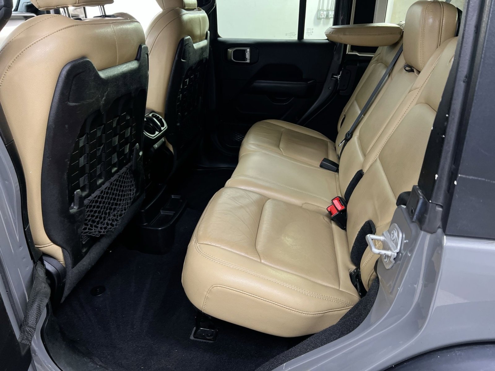 Used 2019 Jeep Wrangler Unlimited Rubicon image 28