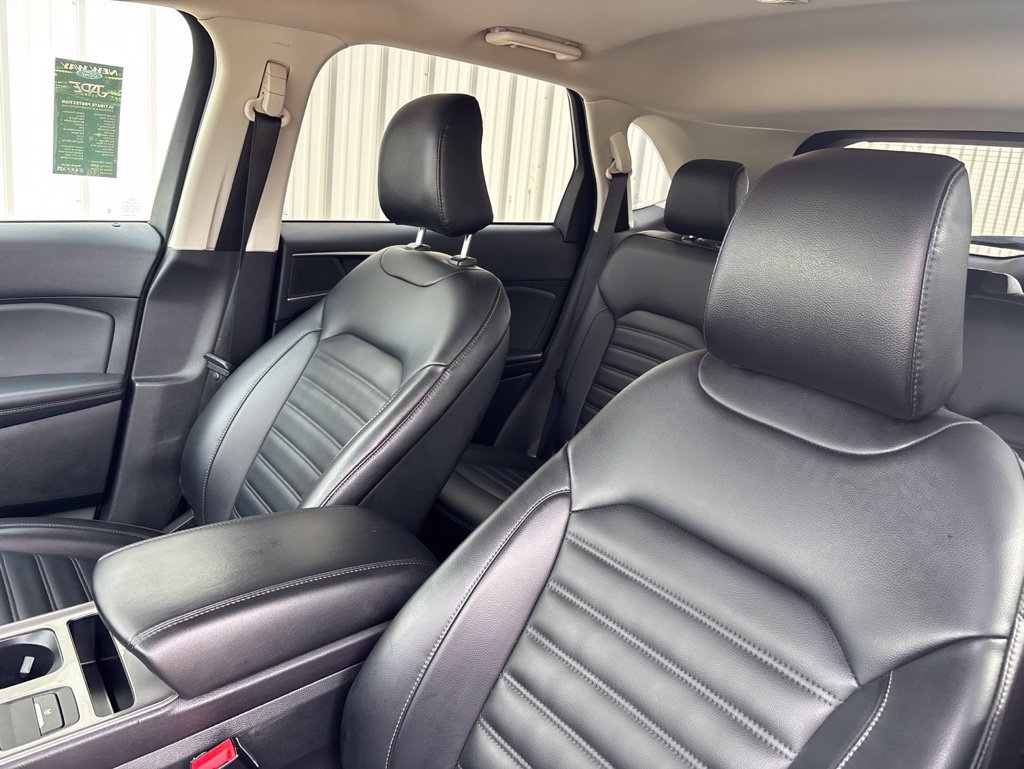 Certified 2024 Ford Edge SEL w/ Convenience Package AWD/4WD image 23