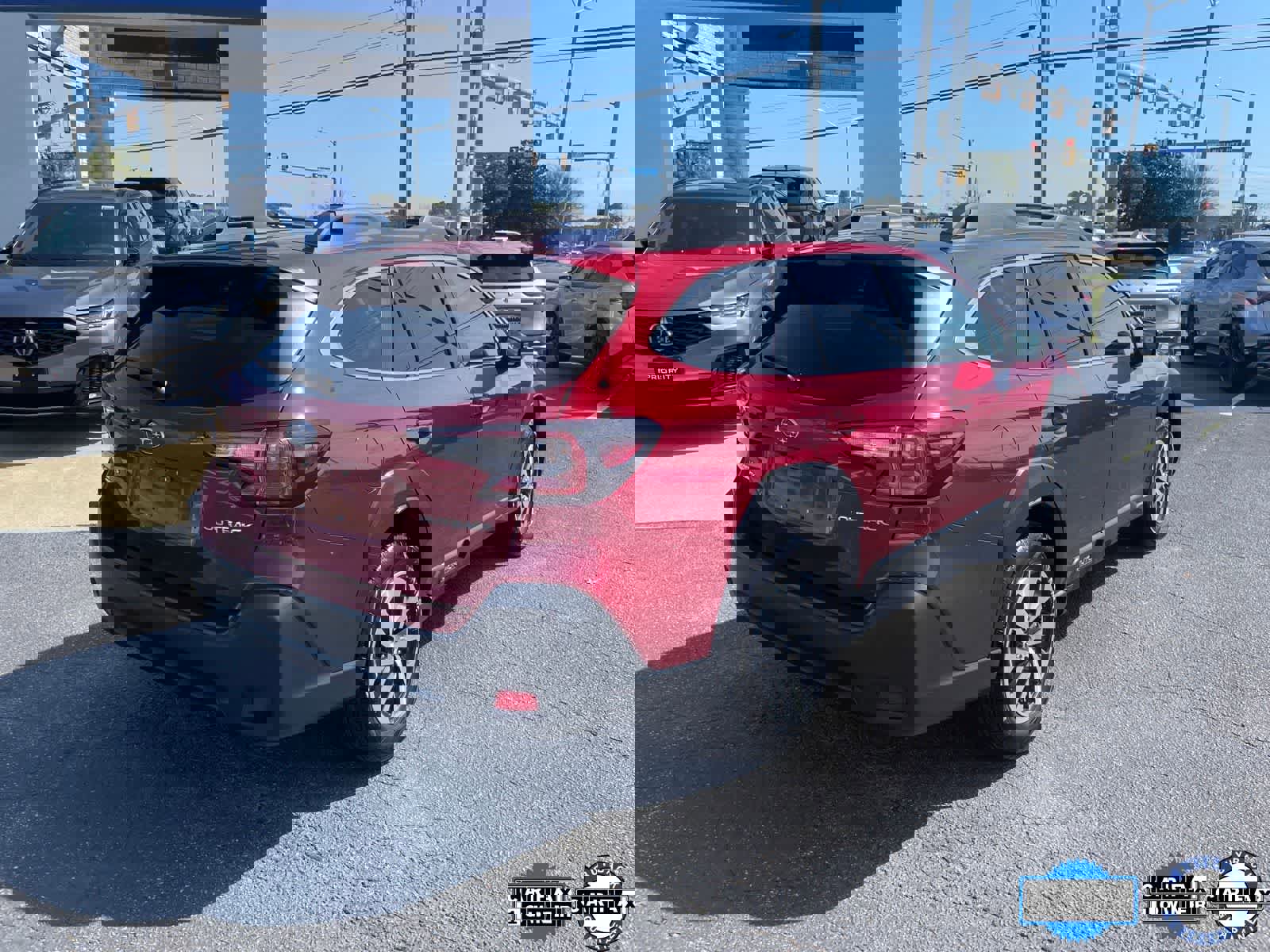 Used 2025 Subaru Outback Premium image 5