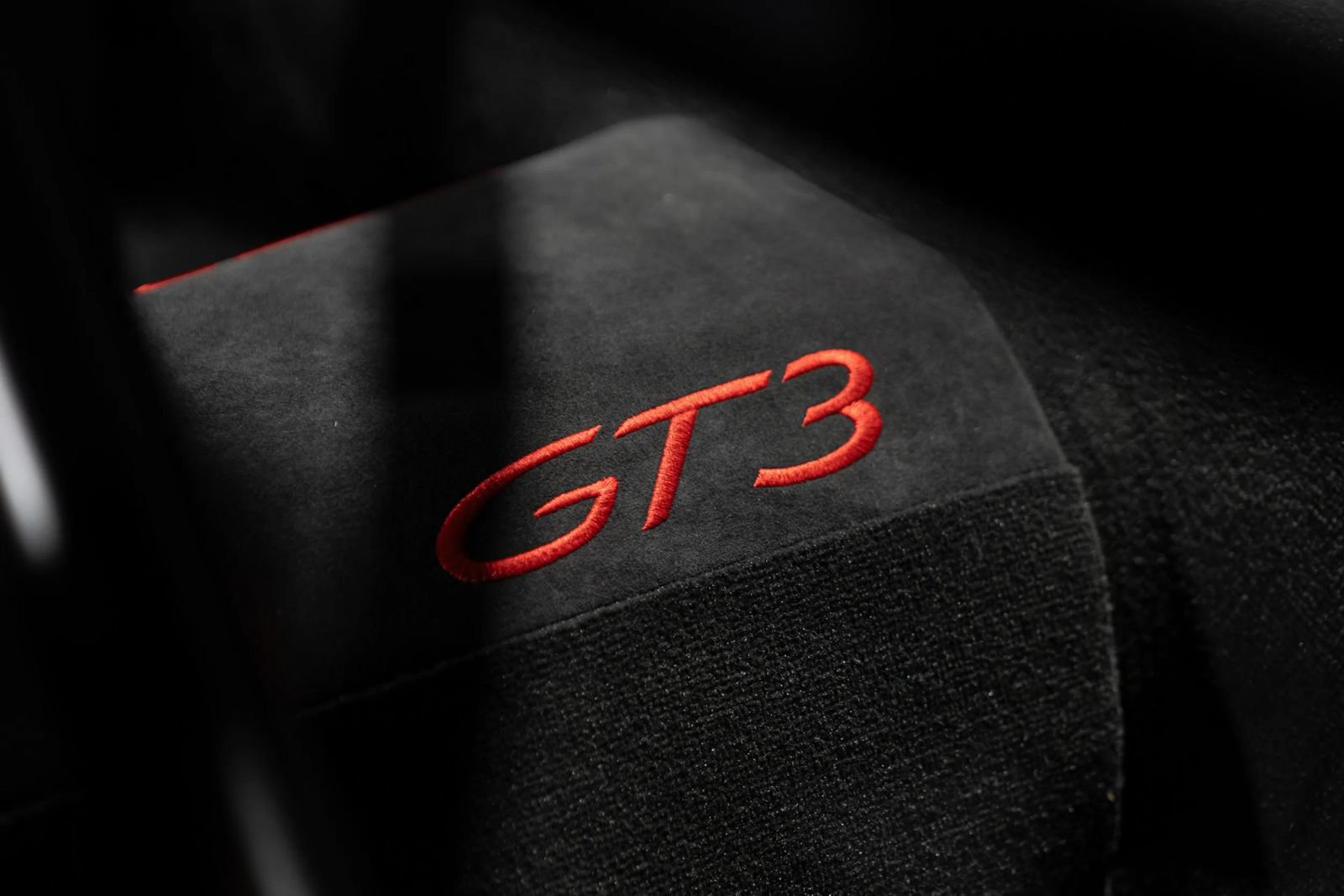 Used 2018 Porsche 911 GT3 RWD image 31