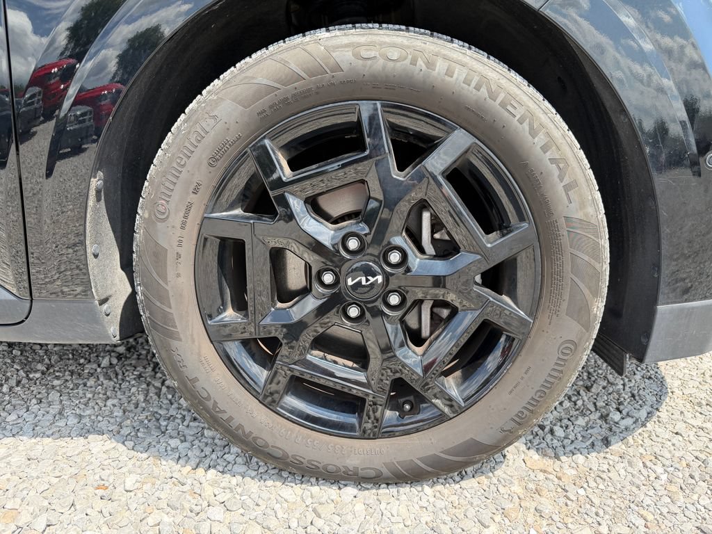Used 2025 Kia Carnival SX Prestige FWD image 35