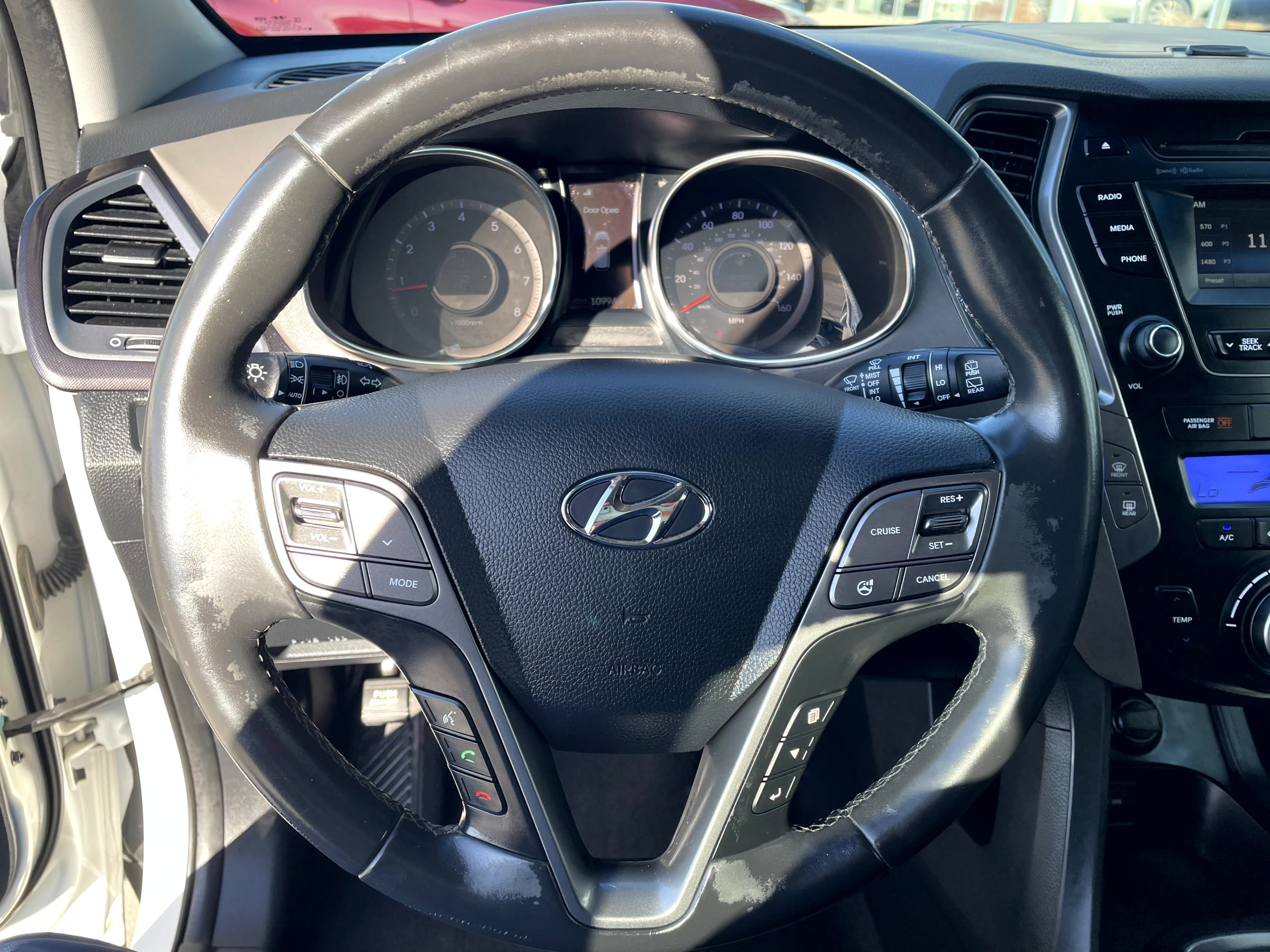 Used 2014 Hyundai Santa Fe Limited image 11