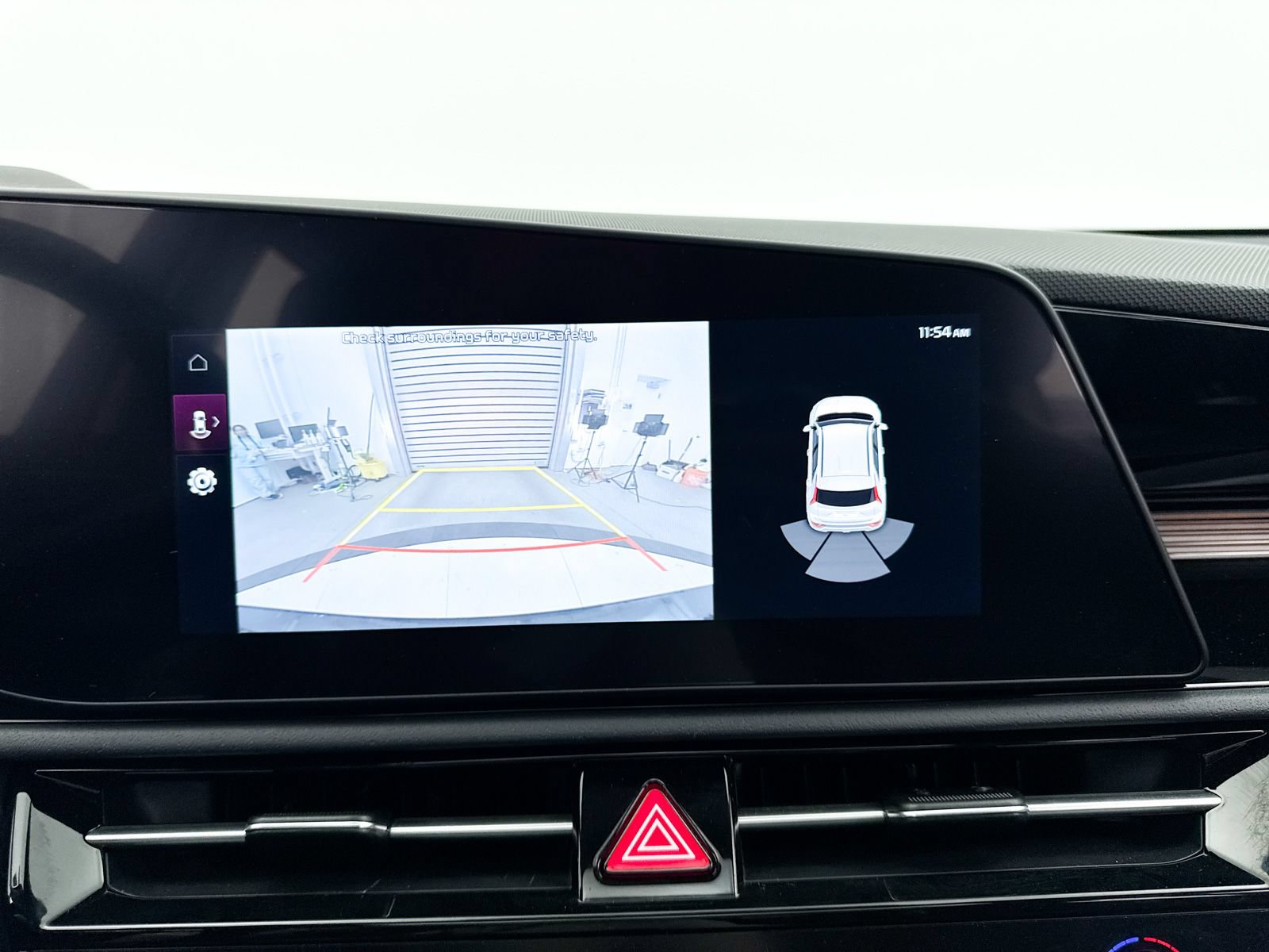 Certified 2025 Kia Niro EX Touring FWD image 11