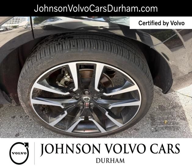 Used 2024 Volvo XC60 B5 Ultimate AWD/4WD image 7