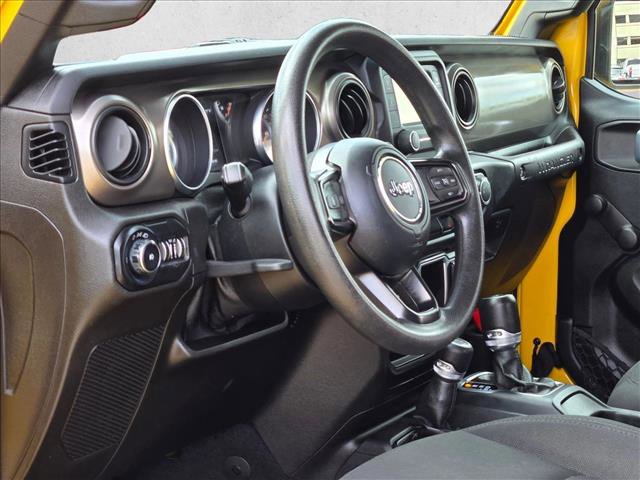 Used 2019 Jeep Wrangler Sport AWD/4WD image 9