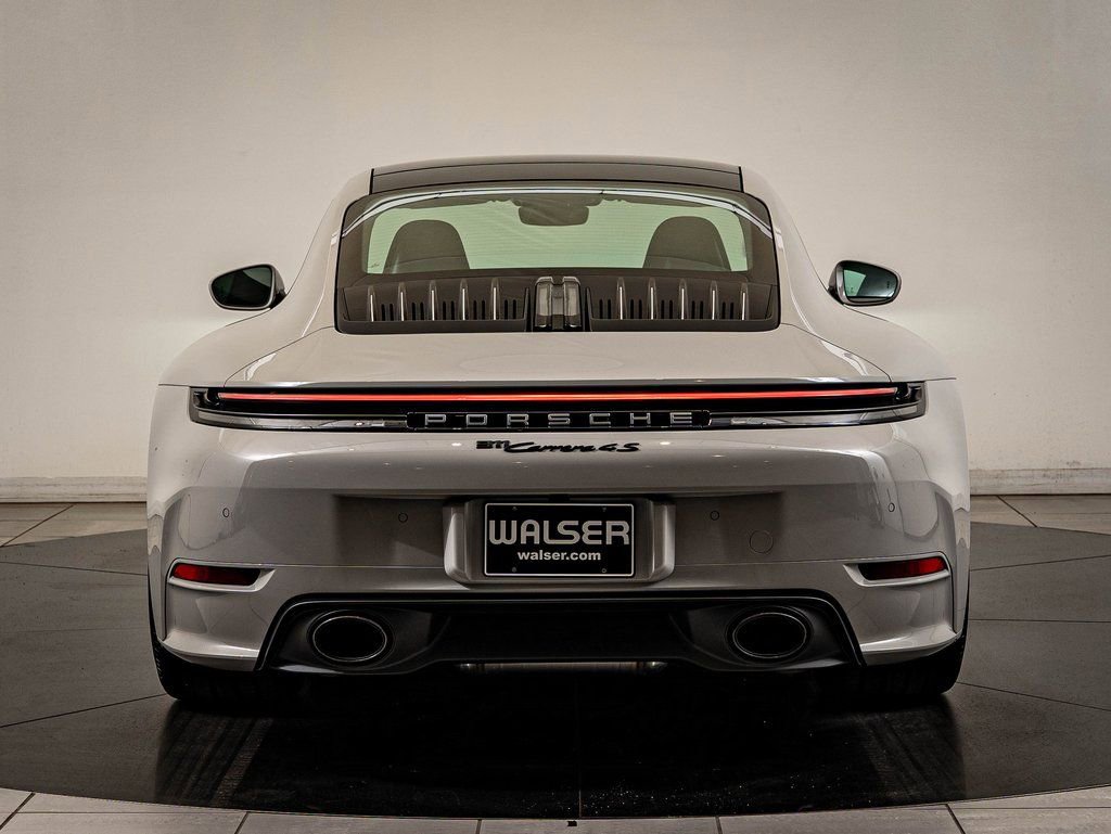 New 2026 Porsche 911 Carrera 4S image 7